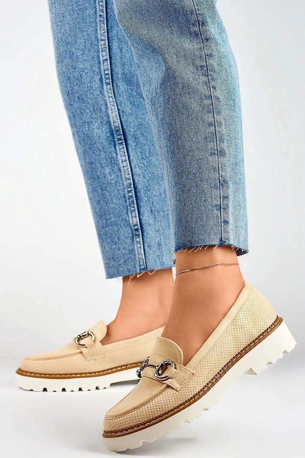 PRIMO elegance white shade low shoes