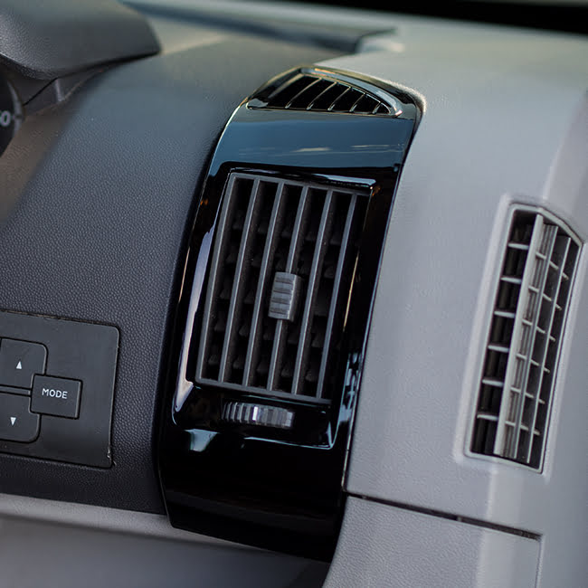 For Peugeot Boxer Dashboard Air Vent (Black) – Painted OEM Replacement, Ready to Fit | Van-X