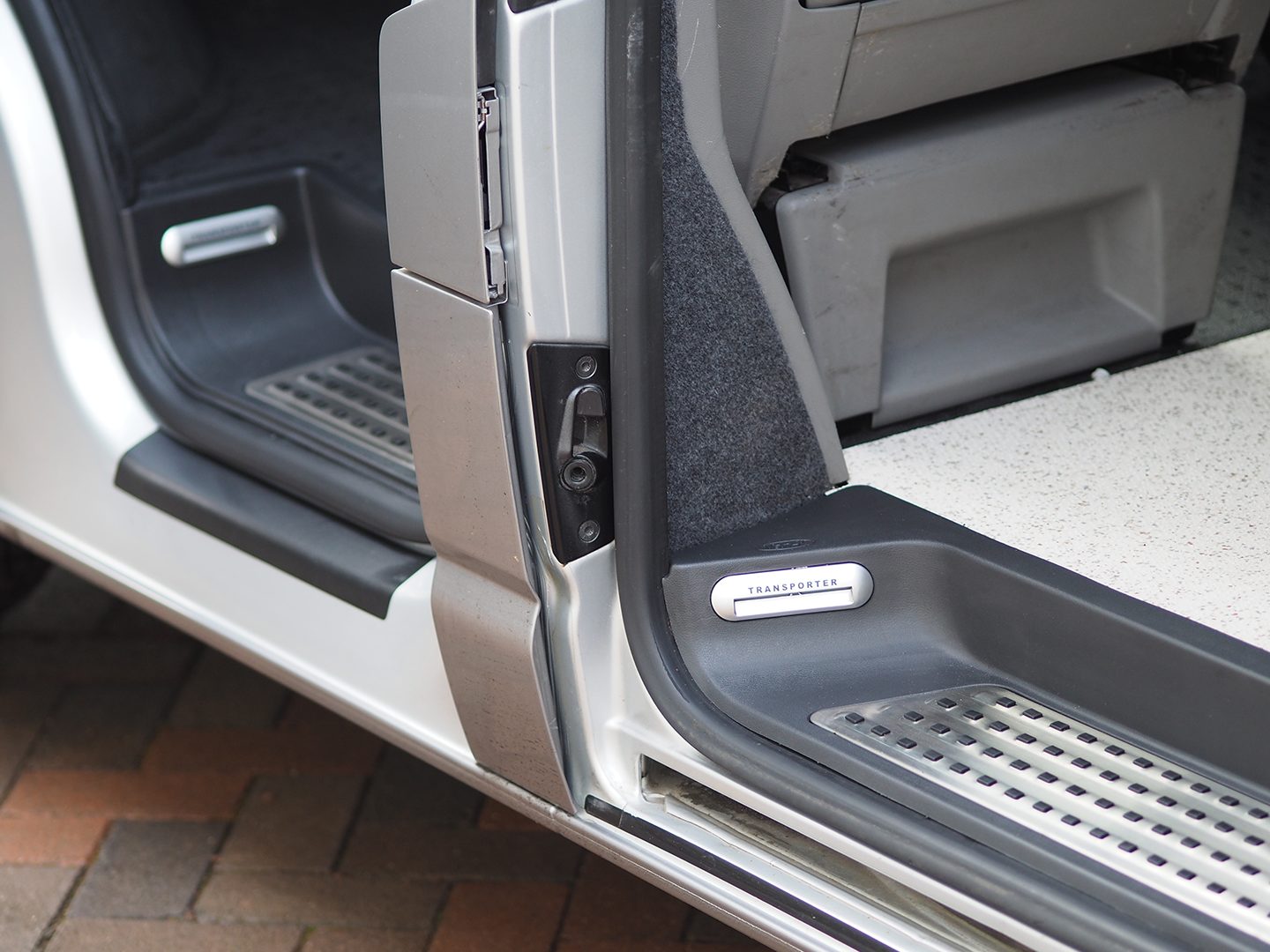 For VW T6.1 Caravelle Style Full Step (Set of 4) with Highline LED Logo Lights | Van-X