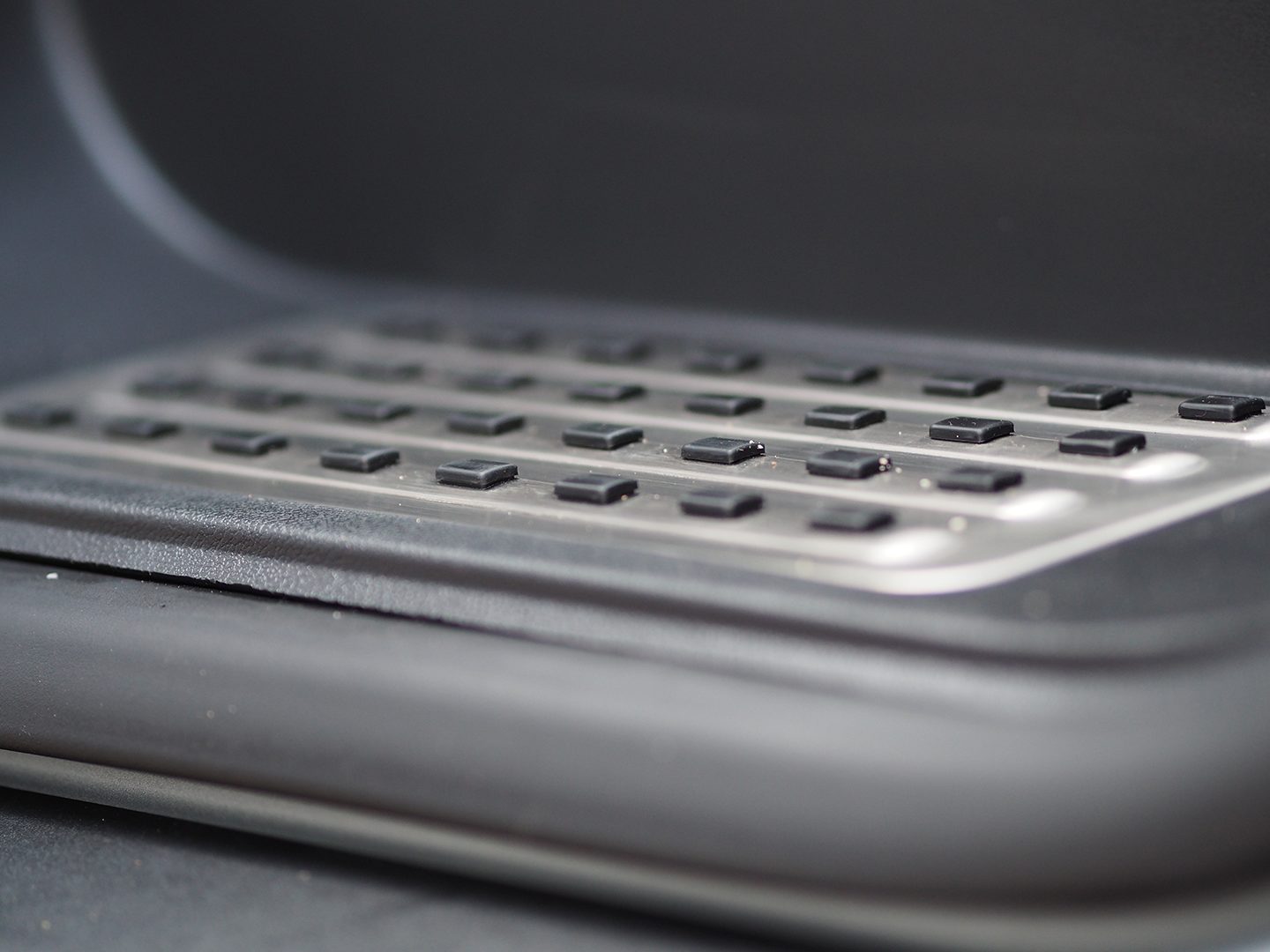 For VW T6 Caravelle Style Full Step (Set of 4) with Highline LED Logo Lights | Van-X