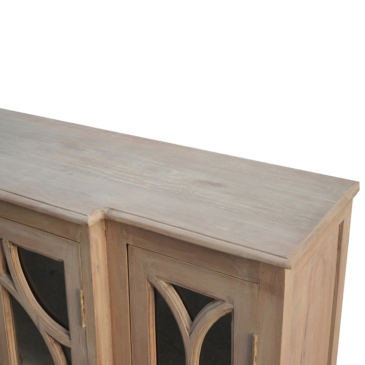 Glazed Carve Media Unit