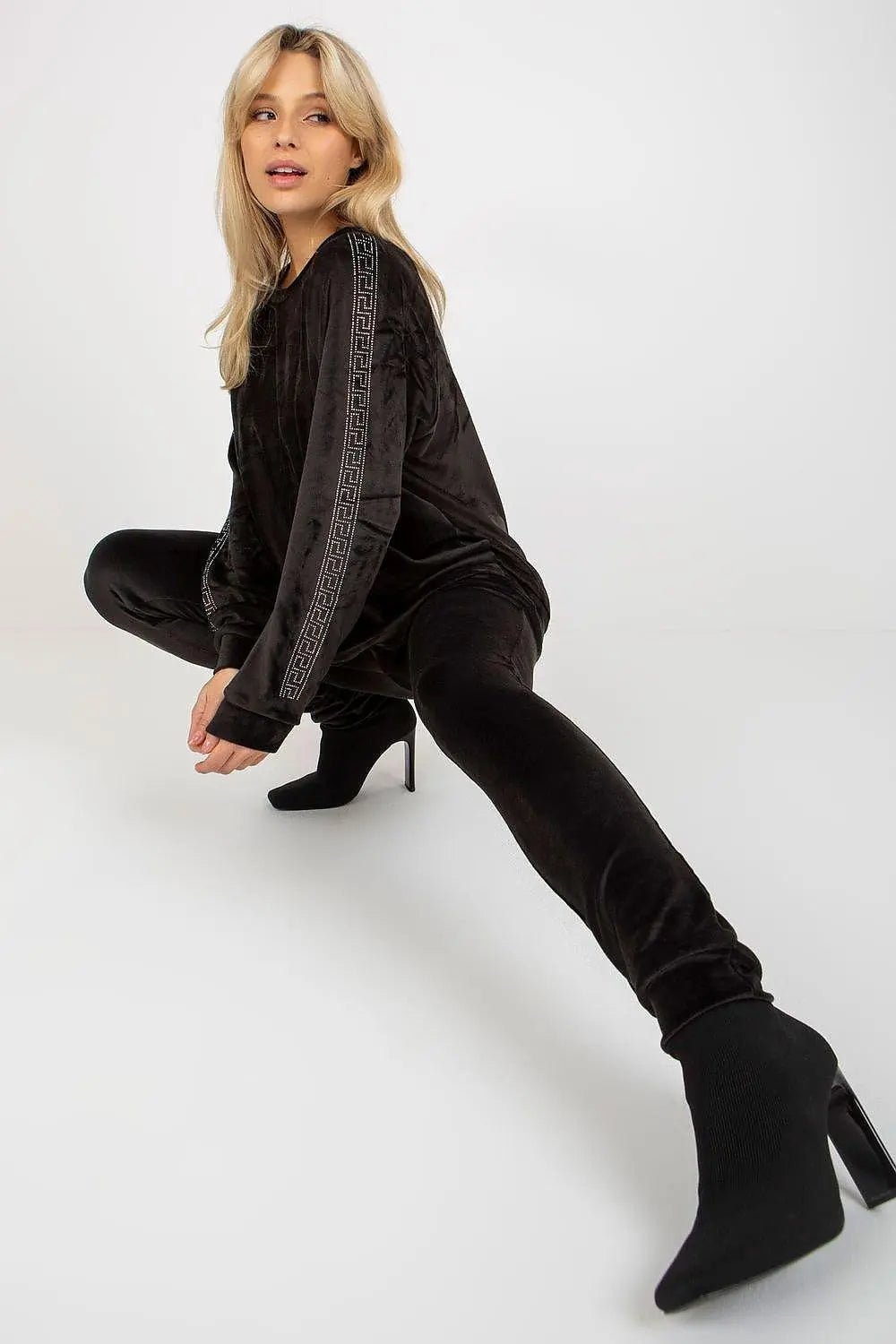 Relevance Velour blouse and long pants set