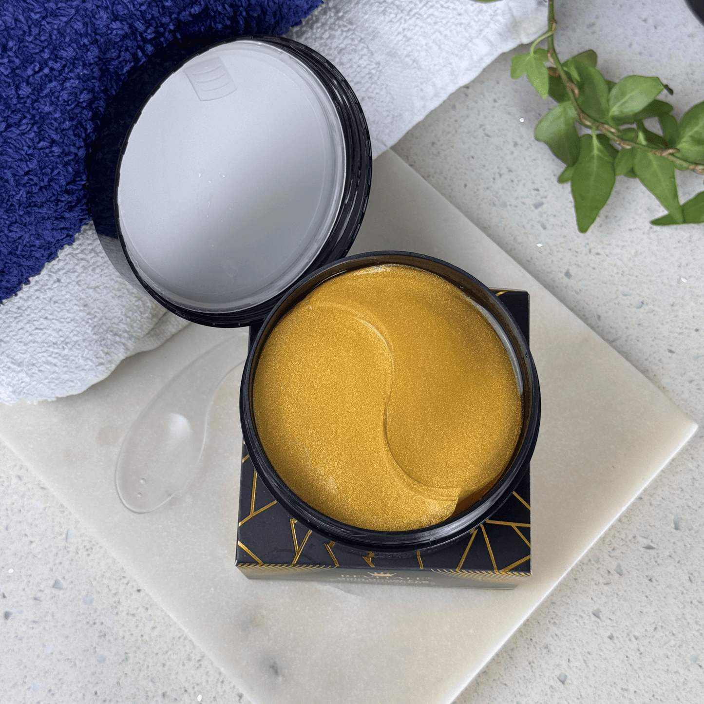 Revitale 24k Gold Under Eye Collagen Patches (30 Pairs - Jar)