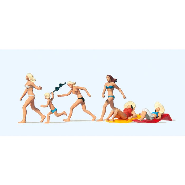 On the Beach (6) Exclusive Terrarium Figures 10211