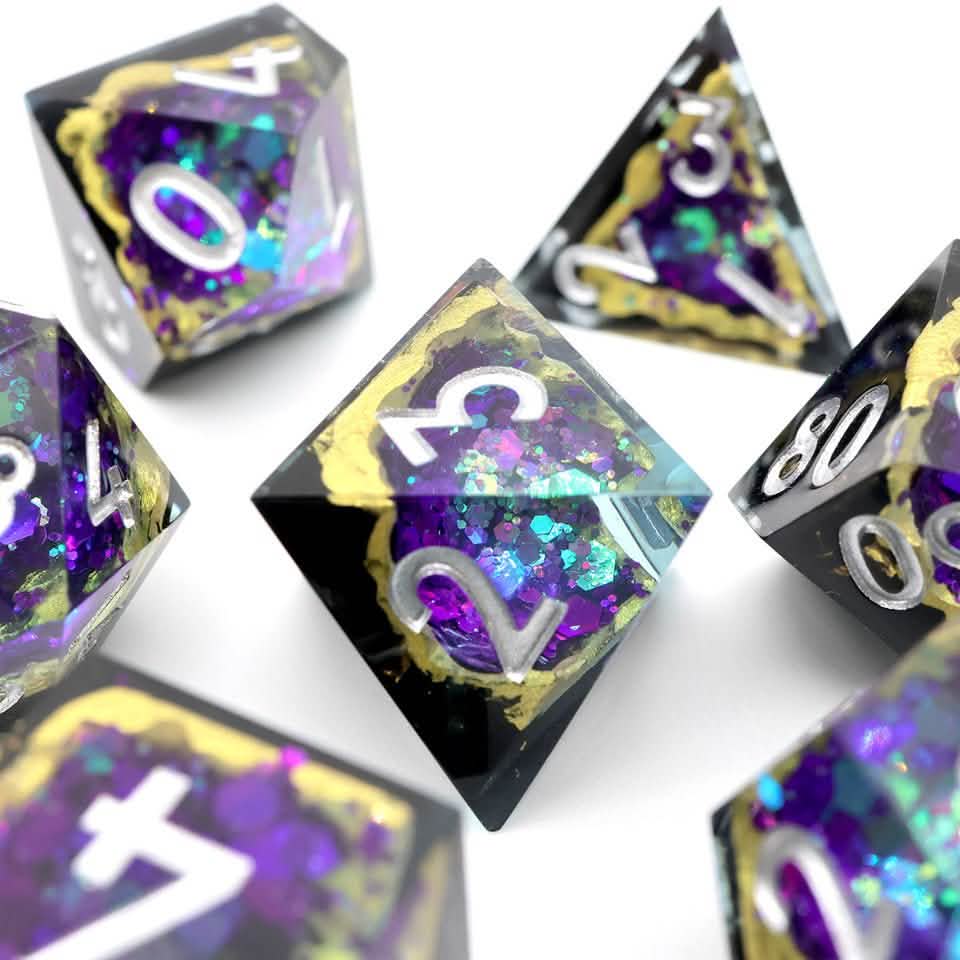 Royal Nebula | Sharp Edge Dice | Resin | 7 Piece Set