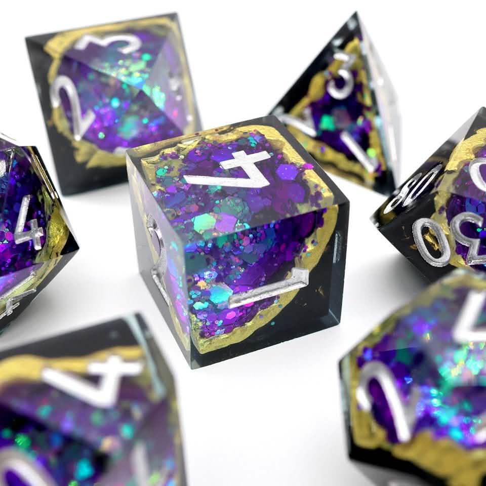 Royal Nebula | Sharp Edge Dice | Resin | 7 Piece Set