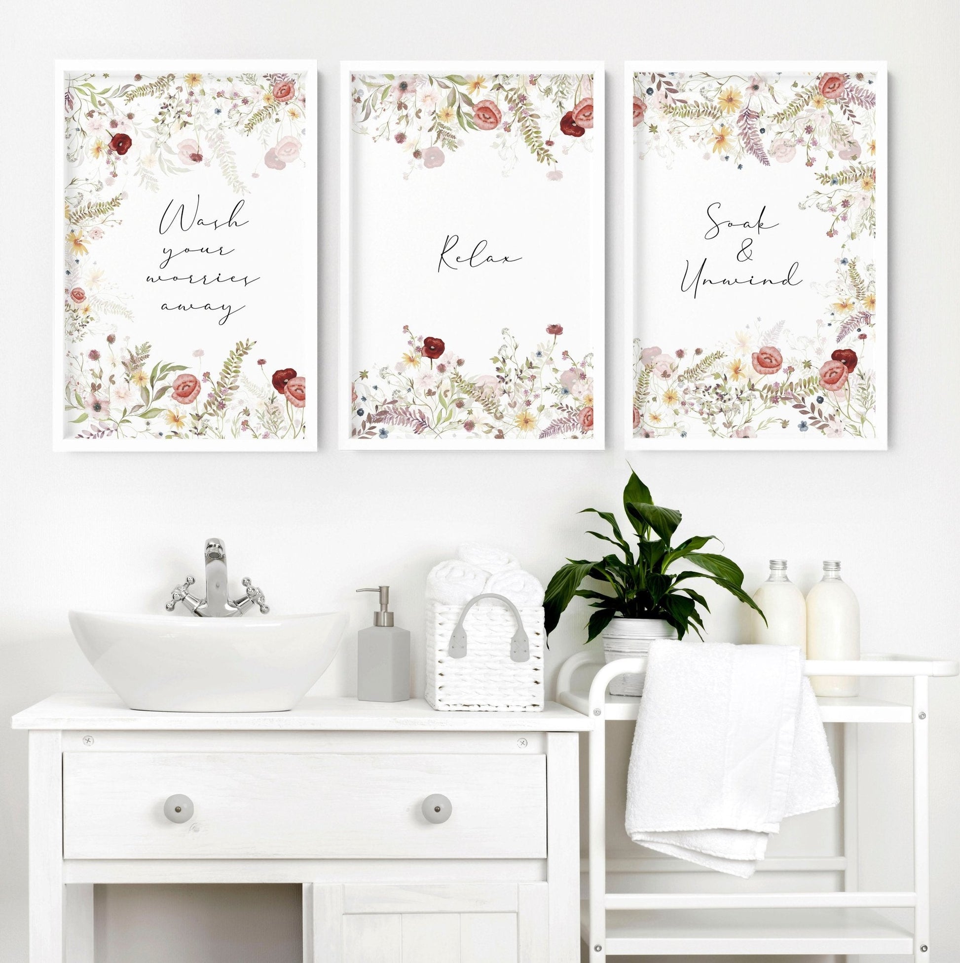 Art for bathroom wall | set of 3 Shabby Chic wall art