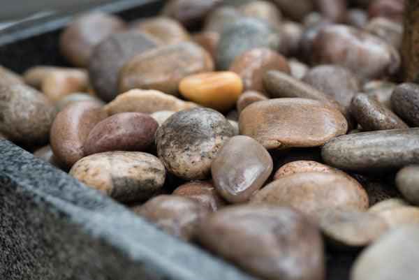 20-30mm Beach Pebbles