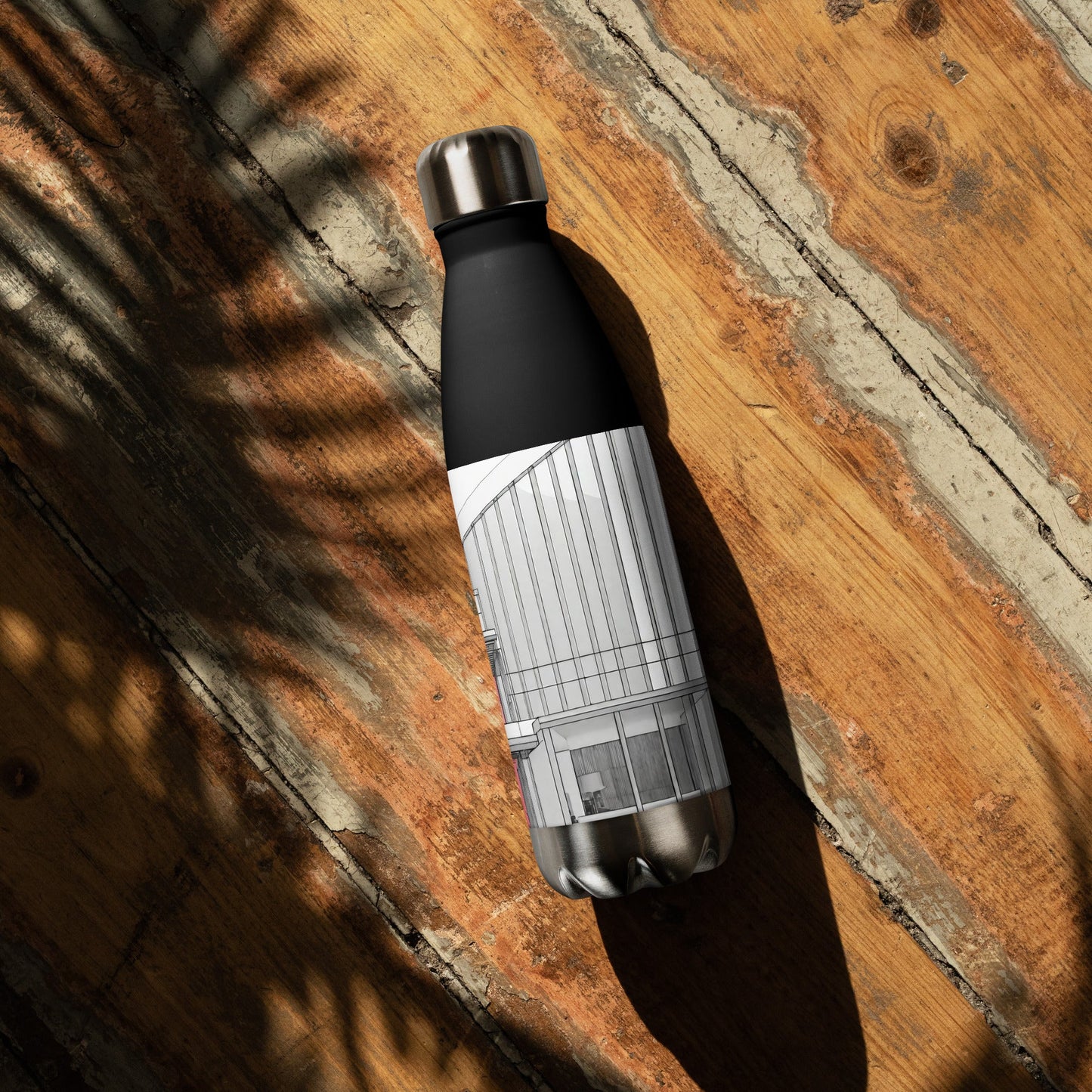 Stainless steel water bottle