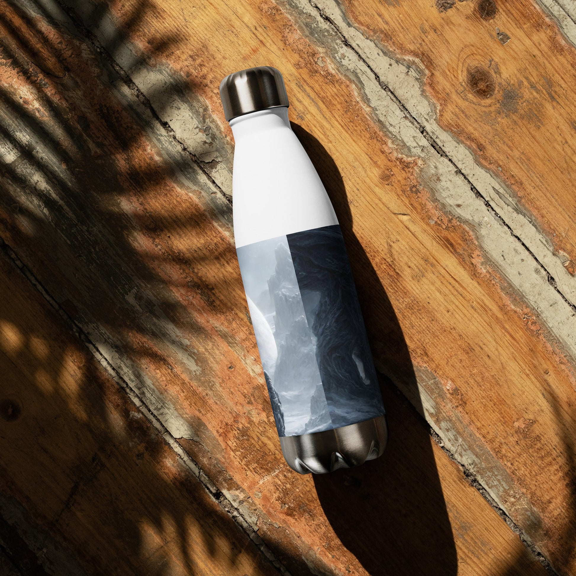 Stainless steel water bottle