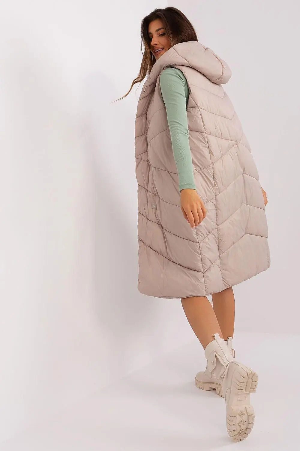 Sublevel Quilted insulated vest with hood
