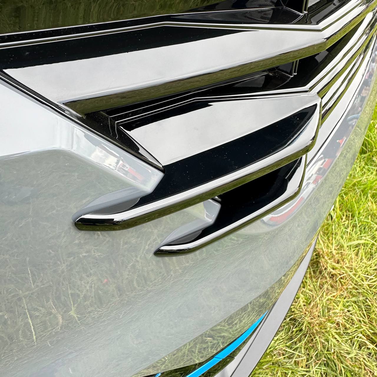 For VW T6.1 Front Grille Side Fins – Gloss Black Finish (Set of 4) | Van-X