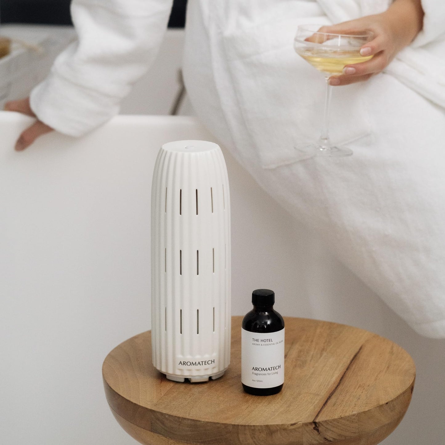 AromaTech The Hotel Essential Oil Blend — Luxury Hotel Inspired Aromatherapy for Ultrasonic Diffusers & Nebulizers (0.3 fl oz / 10 mL)