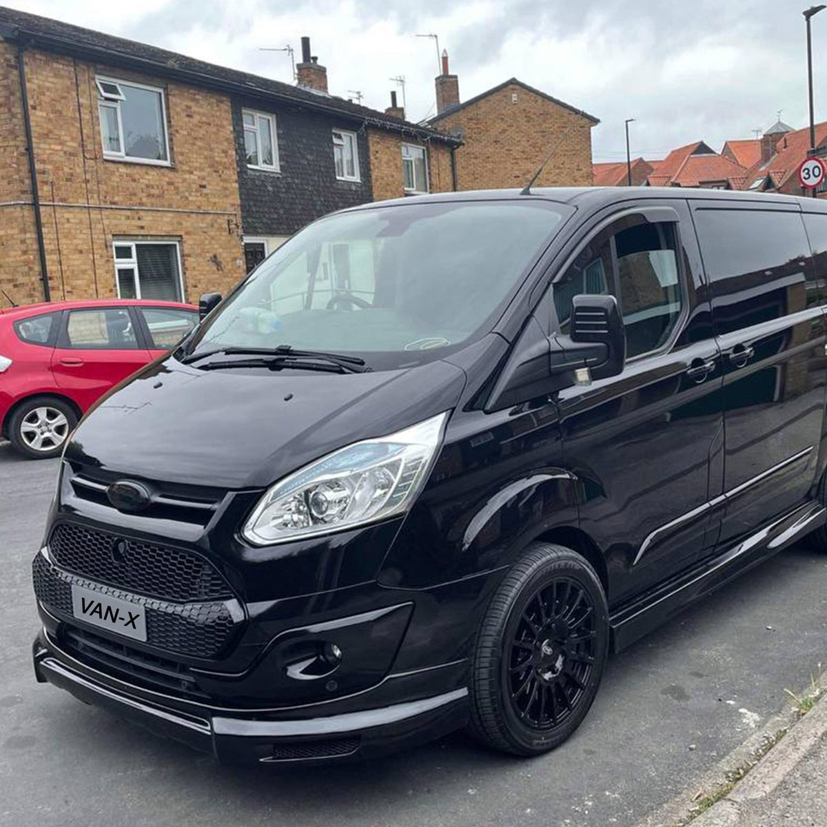 For Ford Transit Custom MK1 Honeycomb Front Grille Gloss Black (2012–2018) | Van-X