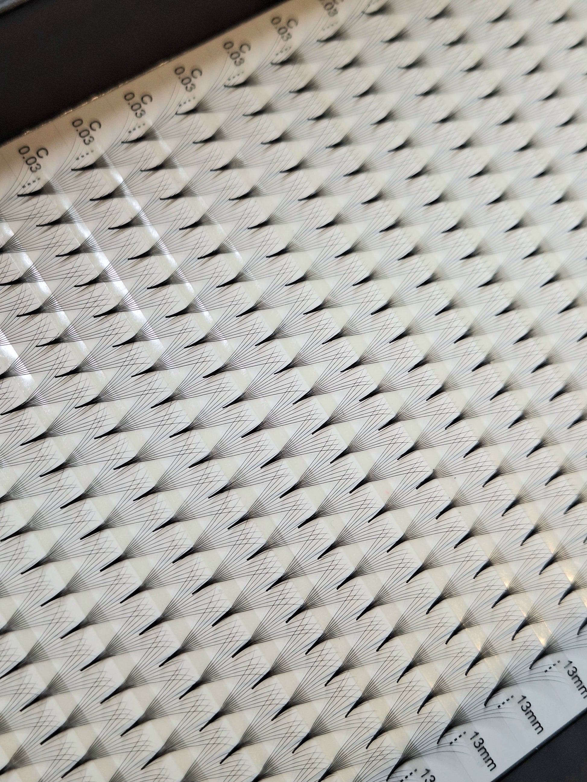 Platinum Promade Tray – Ultra-Black