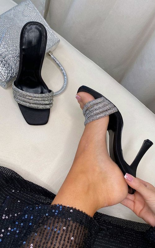 https://images.avasam.com/?w=500&url=https://avasamnew.s3.amazonaws.com/live//ikrush-aisha-high-heel-sandals-with-diamante-detailed-straps-1667832946IMG-7689_y17q-mu.jpg