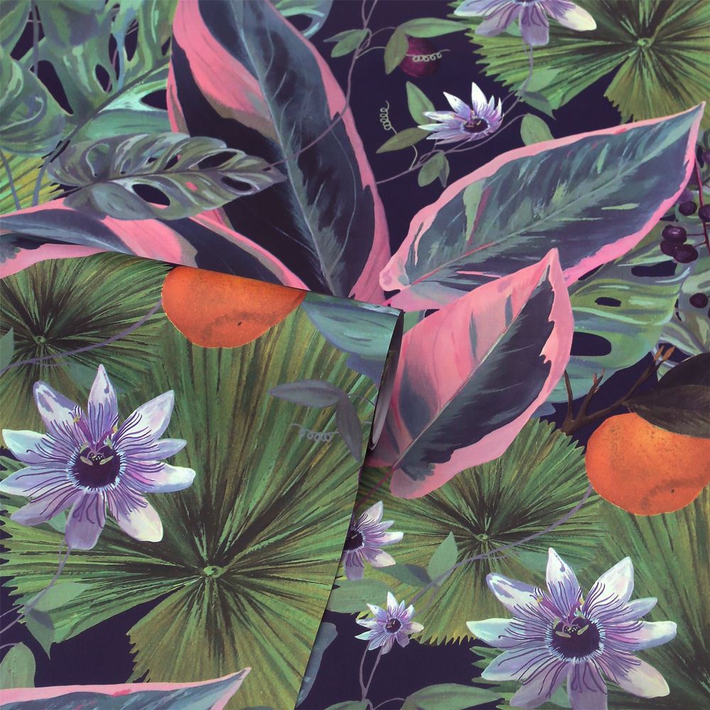 Premium Passion Flower Navy sw12 - Guaranteed Quality!