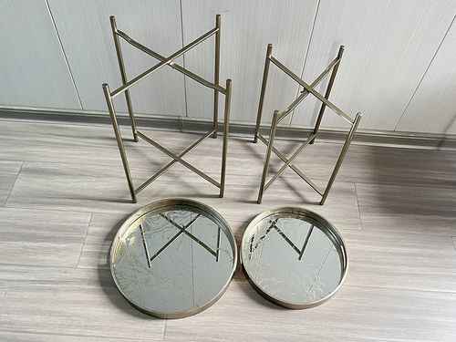 43/53CM SET 2 ROUND TABLES