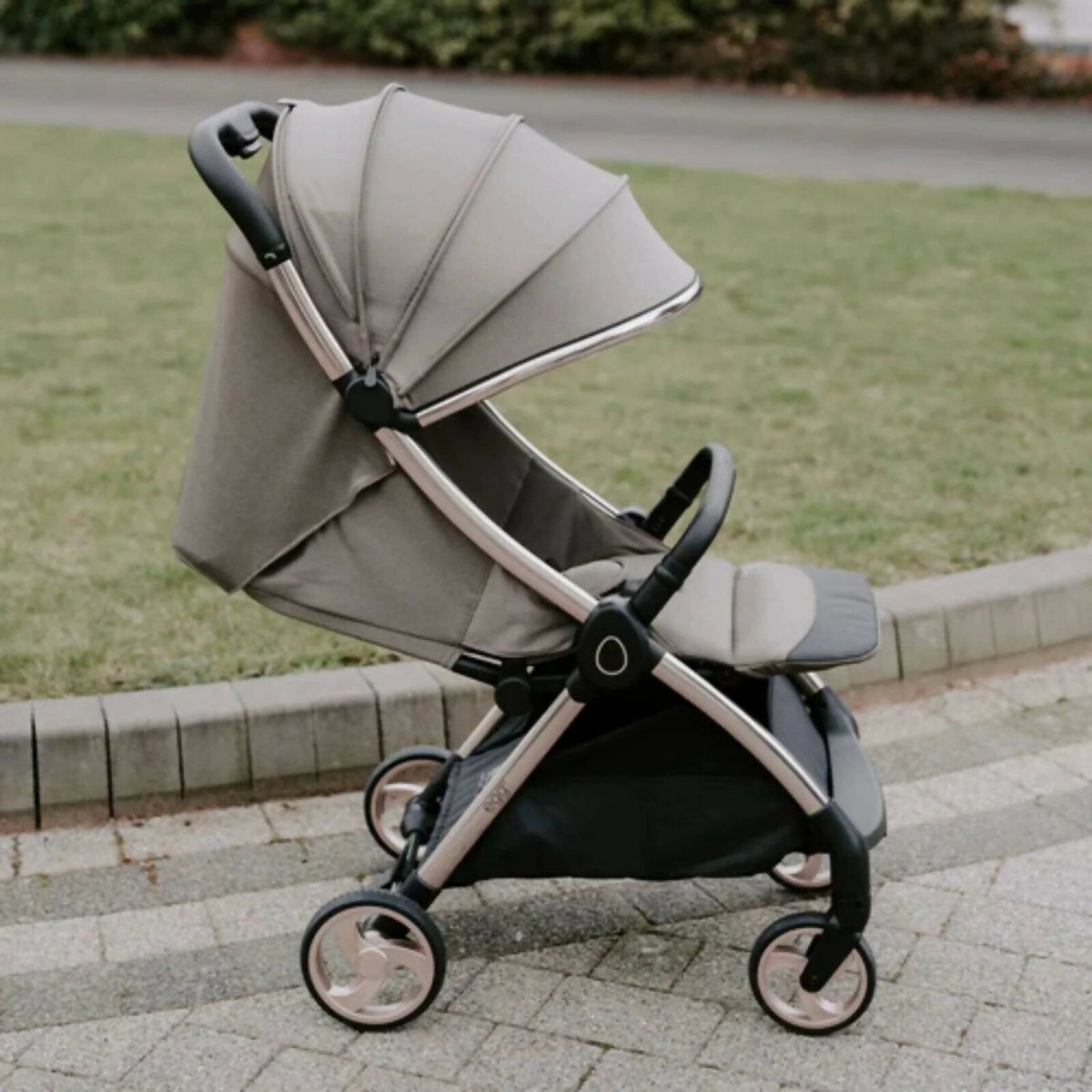 eggZ® Stroller - Chocolate Velvet