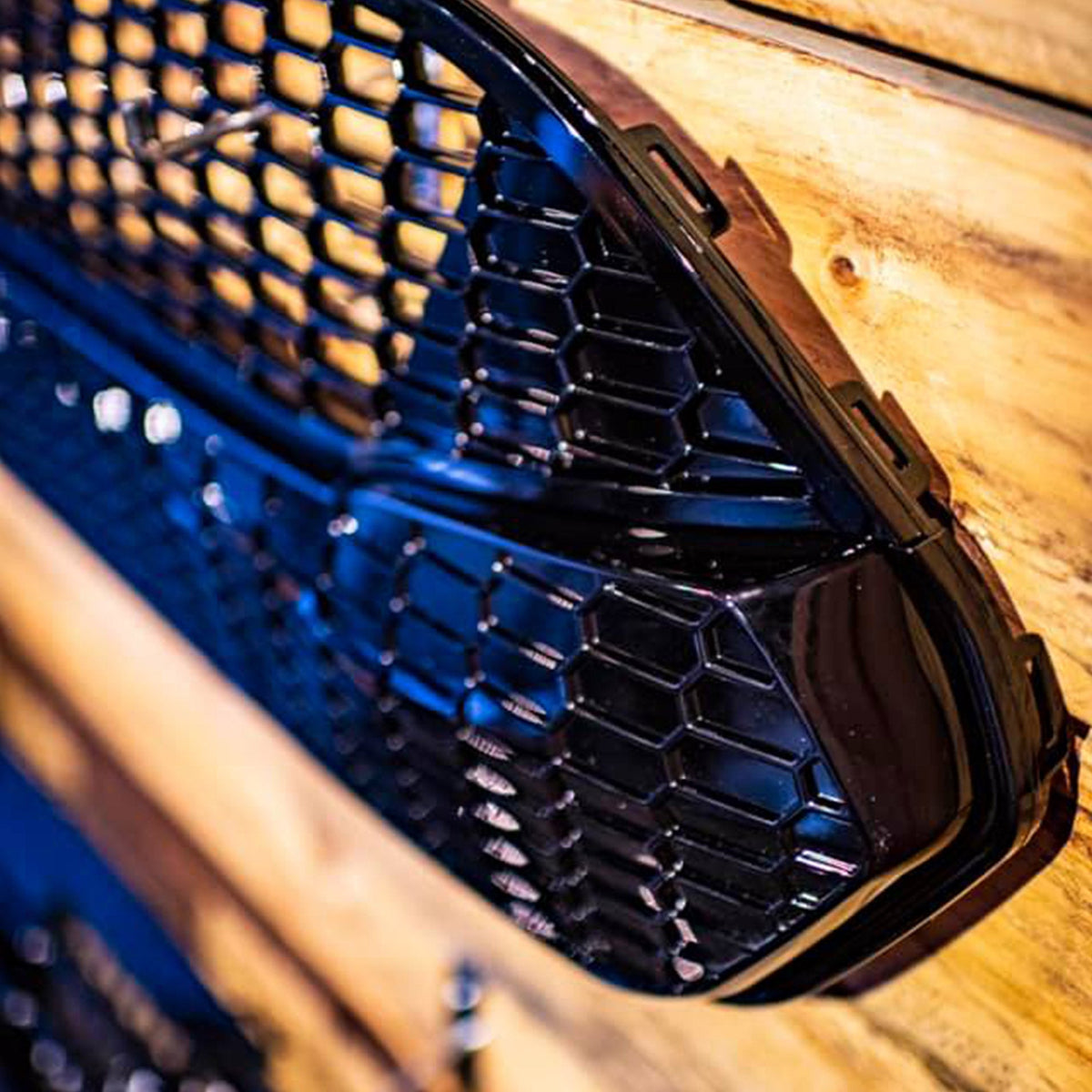 For Ford Transit Custom MK1 Honeycomb Front Grille Gloss Black (2012–2018) | Van-X