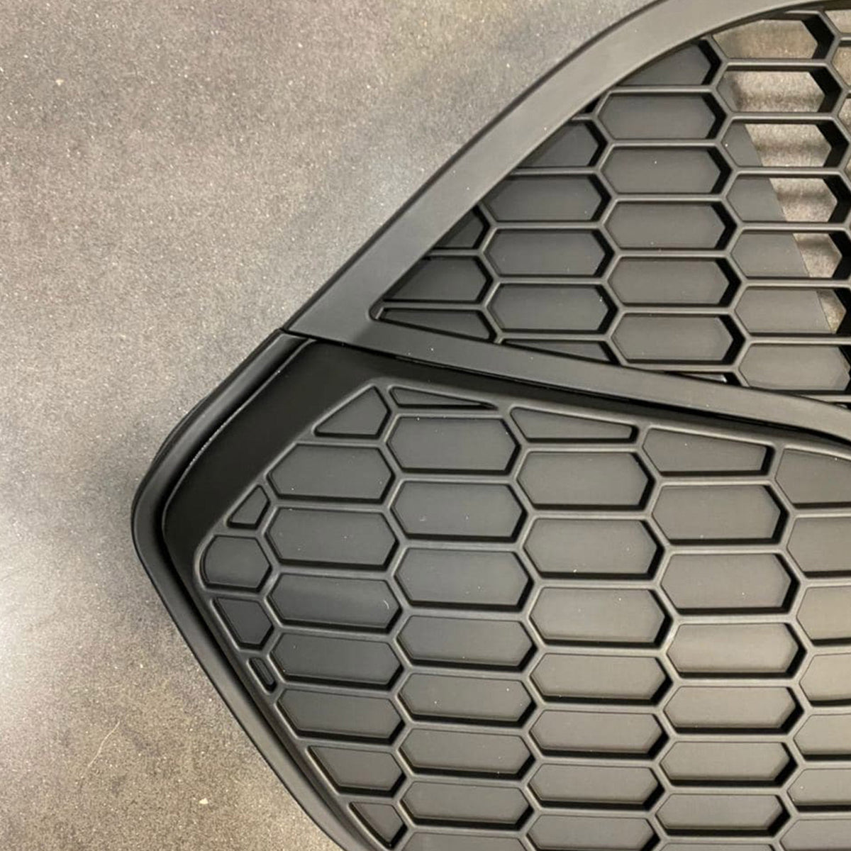 For Ford Transit Custom MK1 Honeycomb Front Grille Matte Black (2012–2018) | Van-X