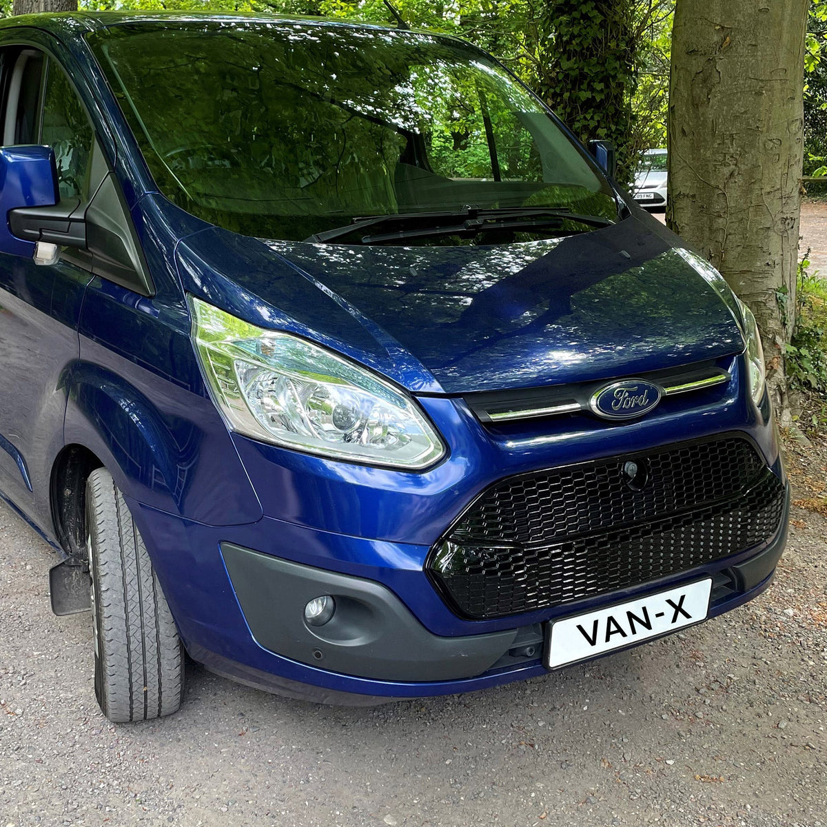 For Ford Transit Custom MK1 Honeycomb Front Grille Gloss Black (2012–2018) | Van-X