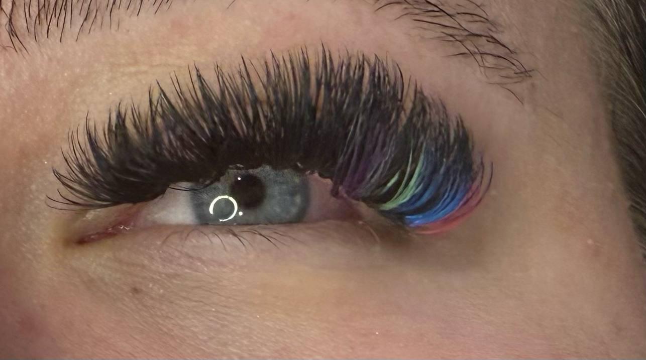 Colour Volume Lashes