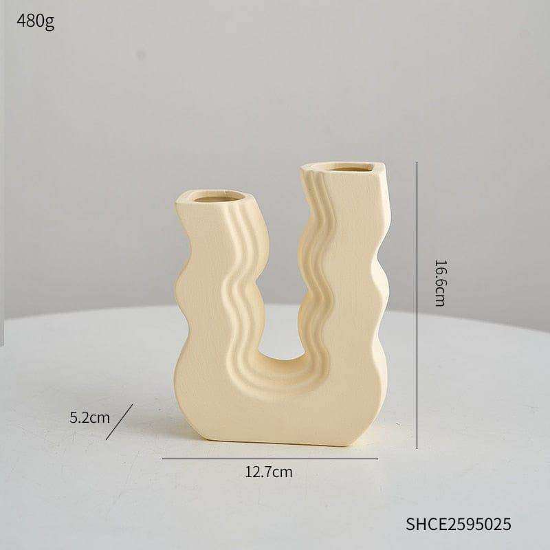 Wavy Wonder Vase