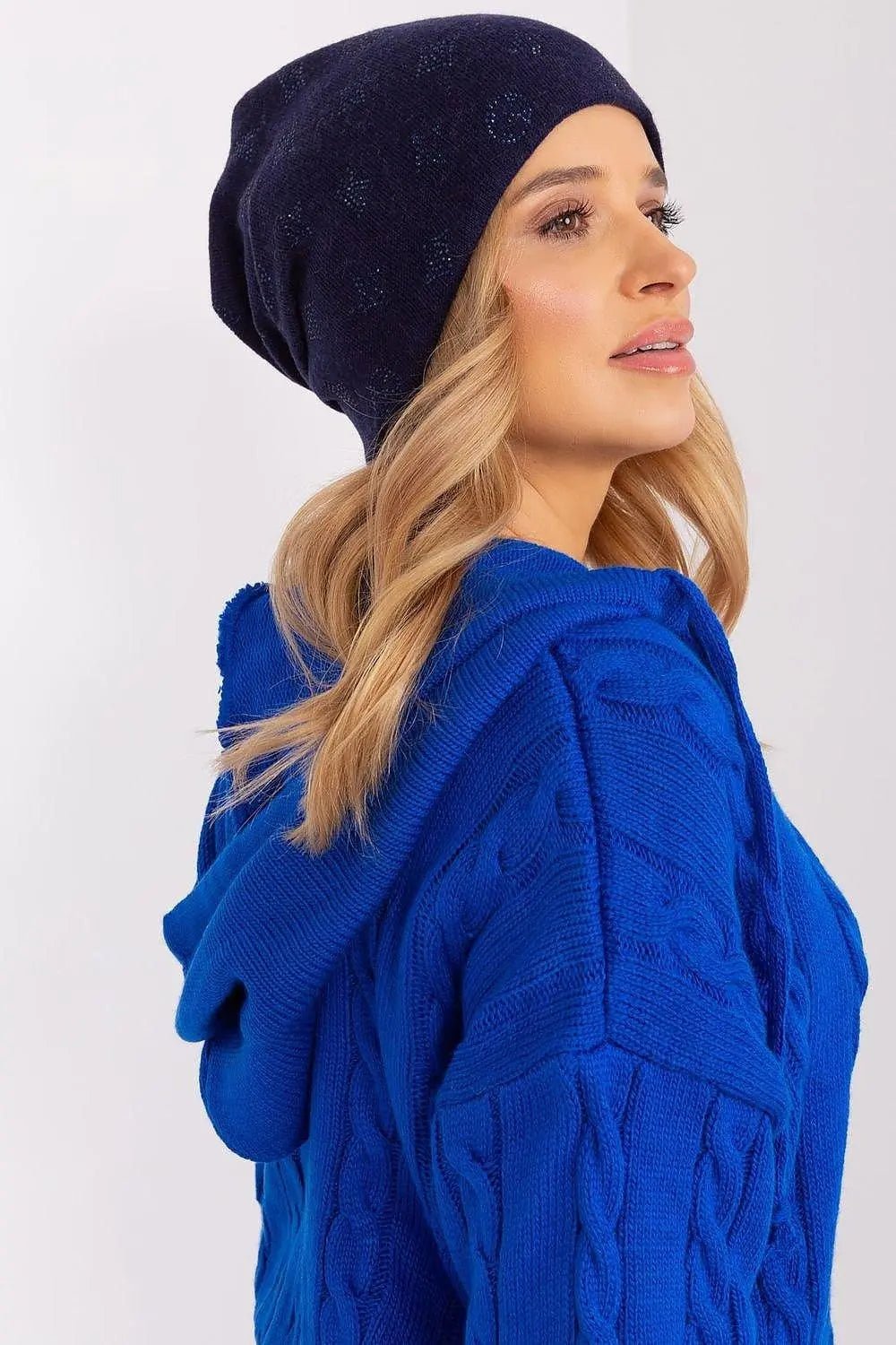 Women's Winter Beanie – Warm Cashmere Blend with Rhinestone Detail