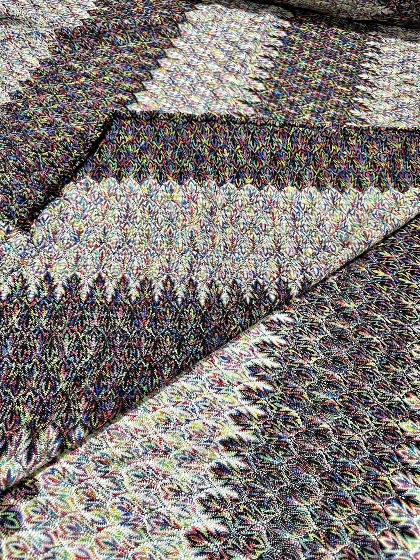 Black and White Zigzag Knit Jersey Fabric