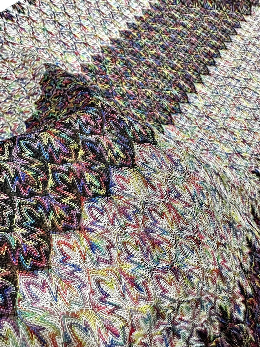 Black and White Zigzag Knit Jersey Fabric